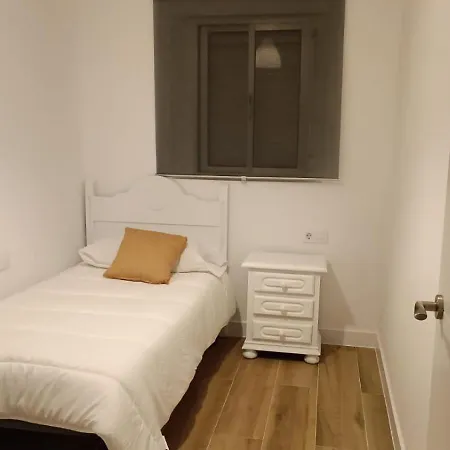Piso Cercano Al Recinto Ferial Apartamento *